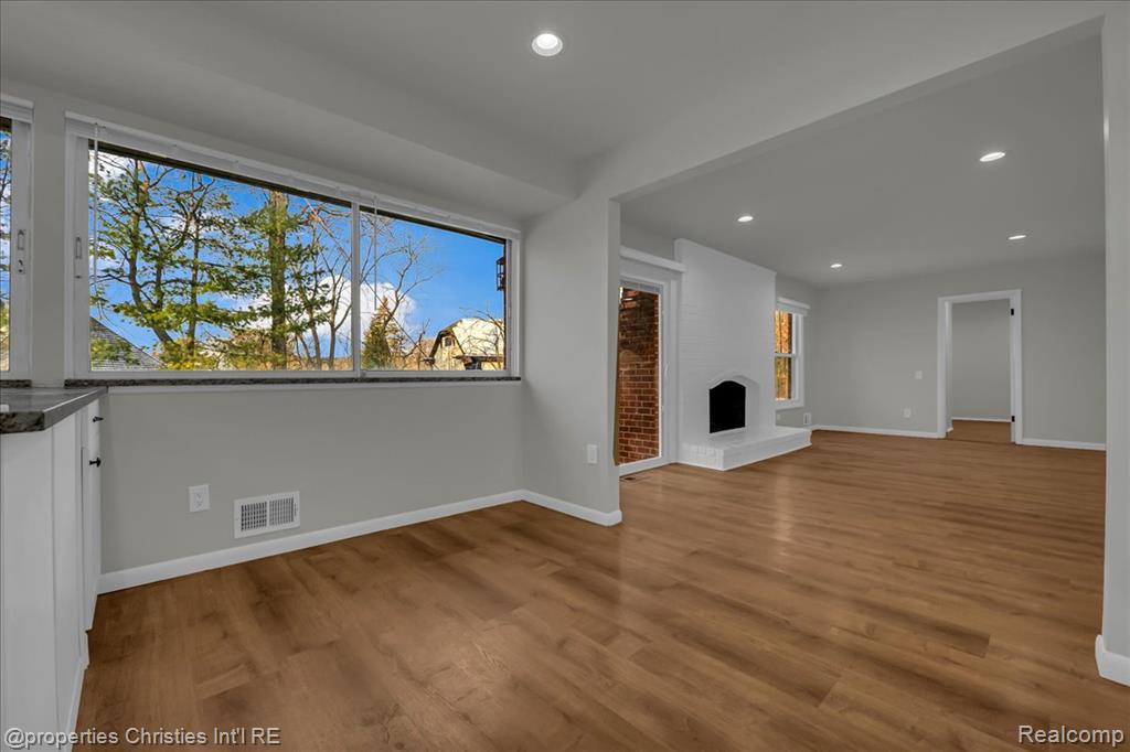 4970 Hardwoods Drive, West Bloomfield, MI 48323 — Photo 18