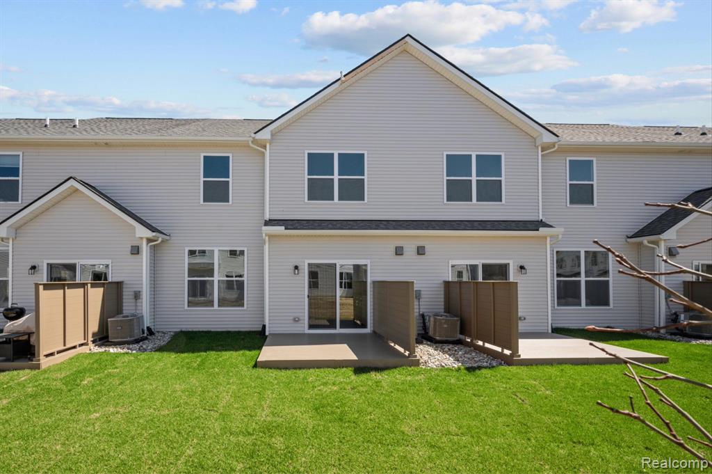 1503 SALT SPRINGS Drive, Saline, MI 48176 — Photo 22