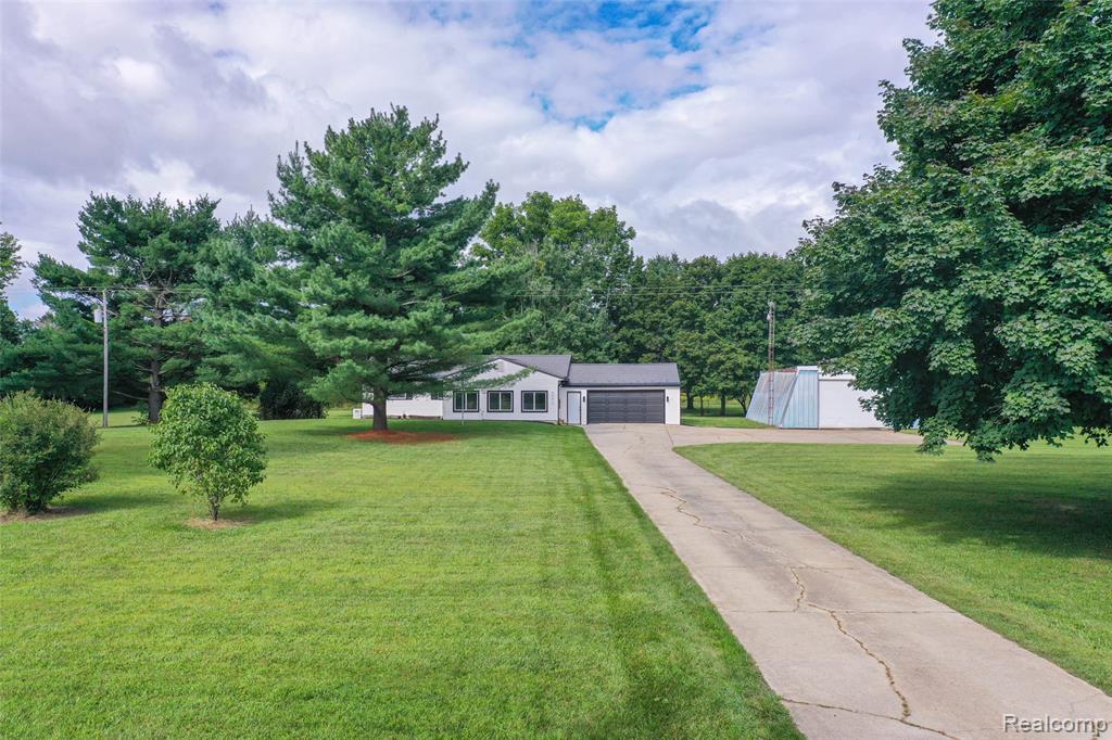 4441 Catlin Road, Columbiaville, MI 48421 — Photo 5