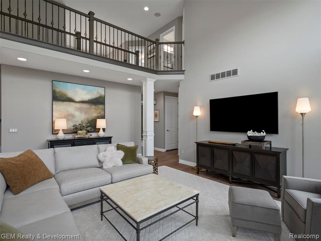 52486 Aspen Drive, South Lyon, MI 48178 — Photo 9
