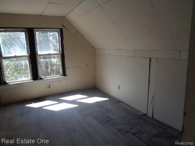 5468 Holcomb Street, Detroit, MI 48213 — Photo 20