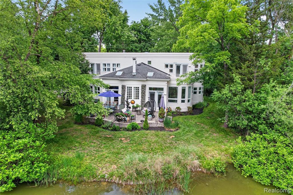4845 Bryn Mawr Drive, Bloomfield Hills, MI 48301 — Photo 46