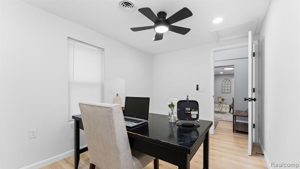 2750 Jackson Boulevard, Highland, MI 48356 — Photo 19