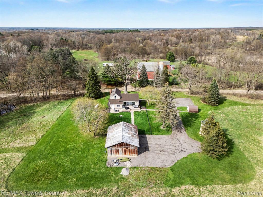 3733 Davenport Road, Metamora, MI 48455 — Photo 5