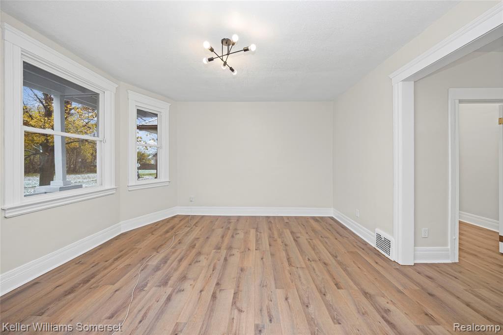 4510 Harding Street, Detroit, MI, 48214