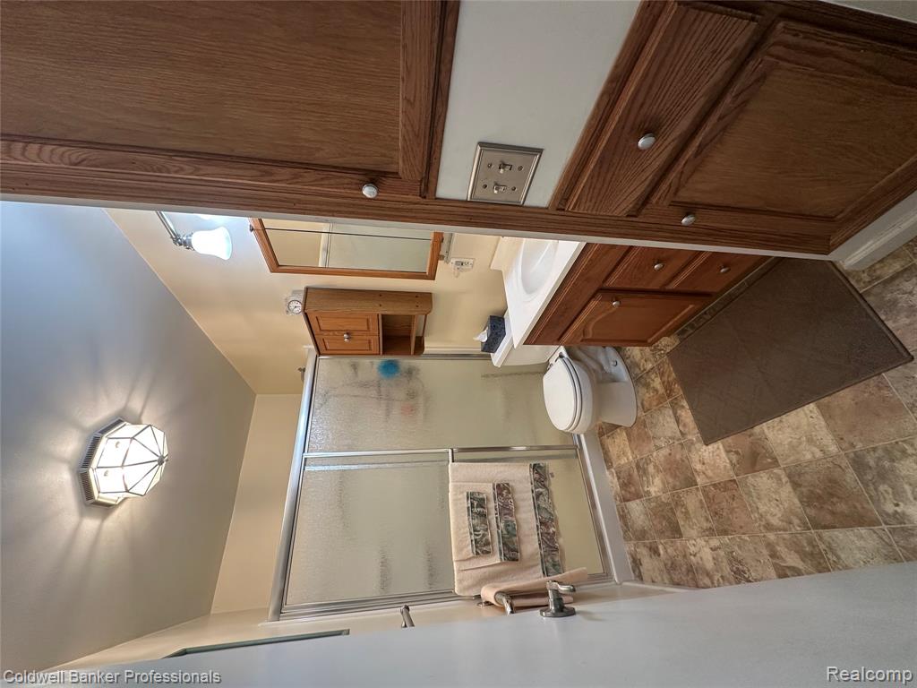 68 Plum Creek Road, Lapeer, MI 48446 — Photo 17