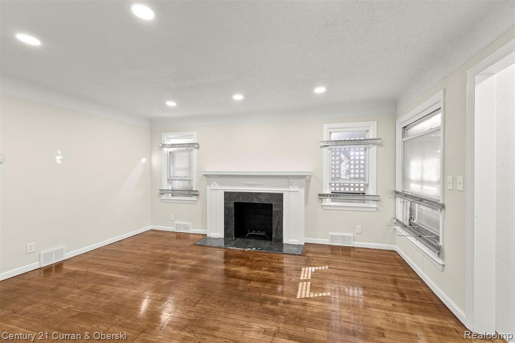 15011 Bringard Drive, Detroit, MI 48205 — Photo 6