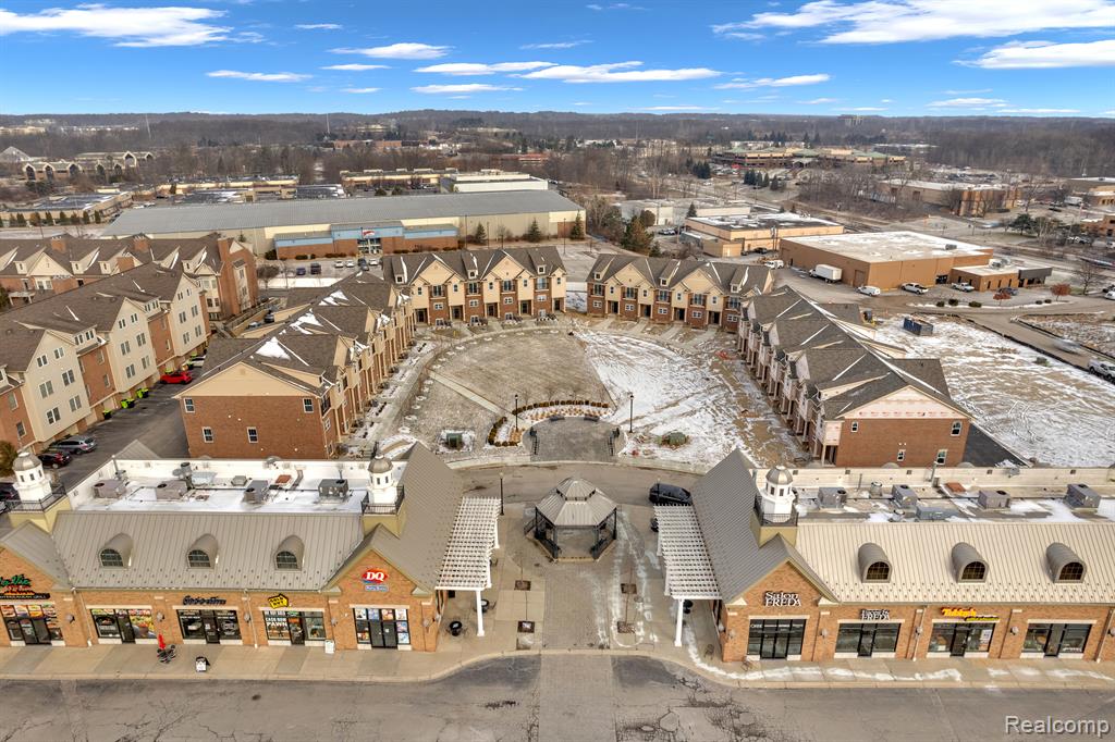 41600 ORIANNA Lane, 14, Novi, MI — Photo 4