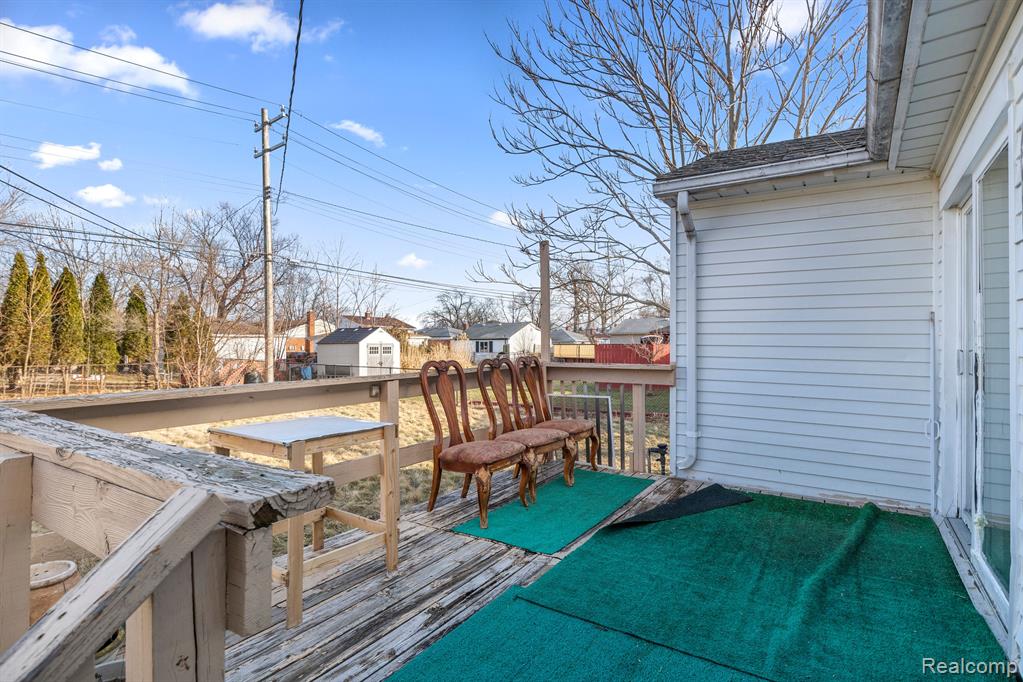 6500 N VERNON Street, Dearborn Heights, MI 48127 — Photo 32