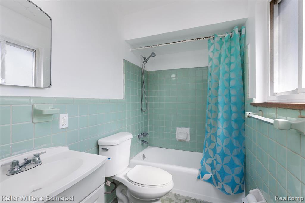 4470 E OUTER Drive, Detroit, MI 48234 — Photo 15
