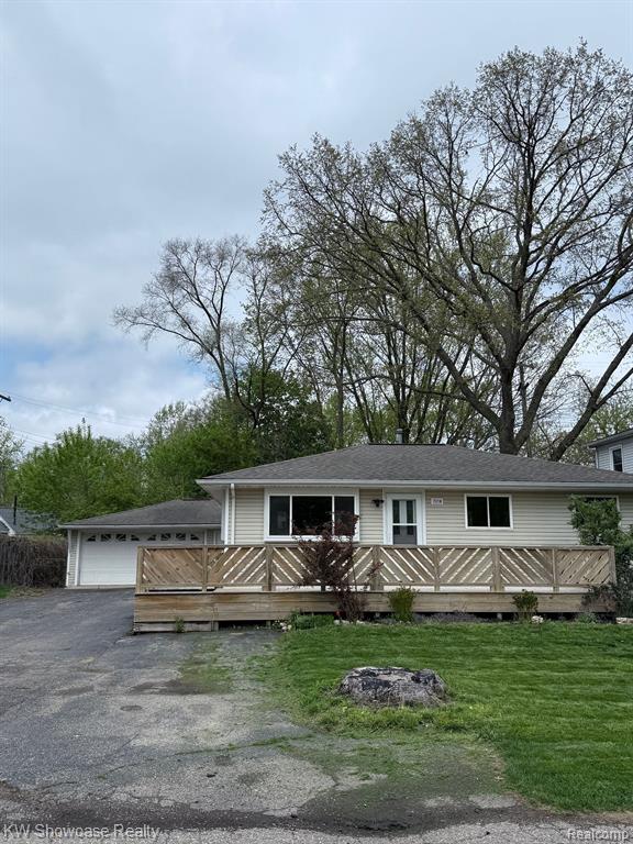 7218 Garvin Terrace, Waterford, MI 48329 — Photo 5