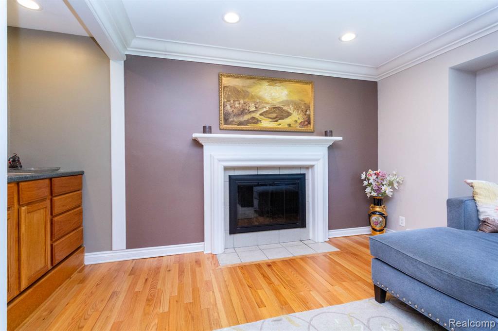 27948 Green Willow Street, Farmington, MI 48331 — Photo 10
