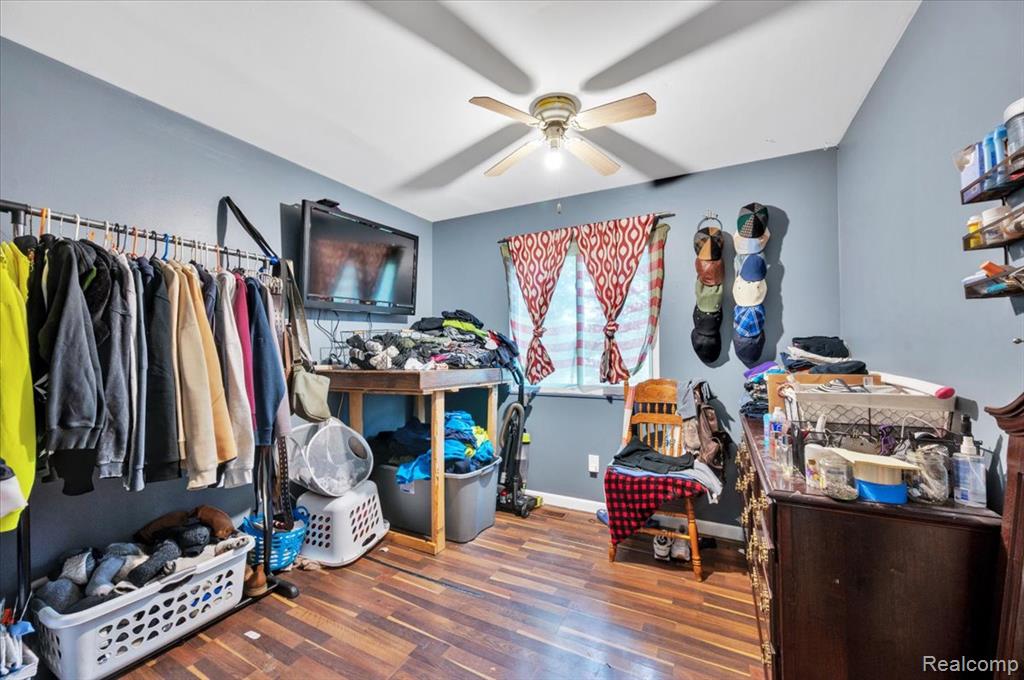 5883 Gracelawn Street, North Branch, MI 48461 — Photo 10