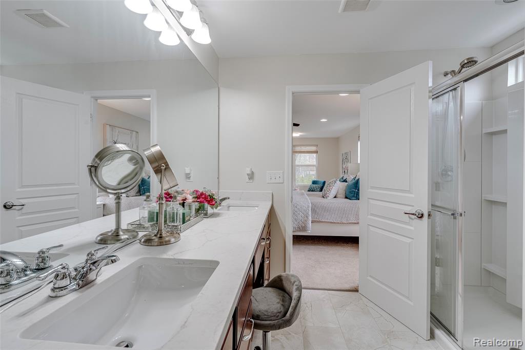 30065 Braeburn Street, New Hudson, MI 48165 — Photo 47