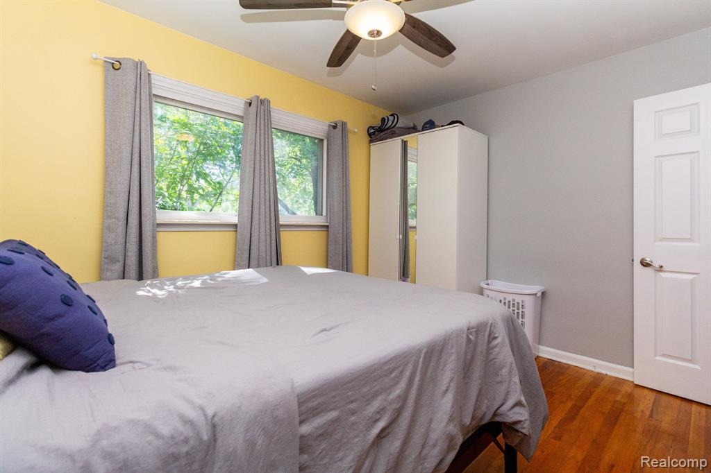 9732 LAURENCE Avenue, Allen Park, MI 48101 — Photo 14