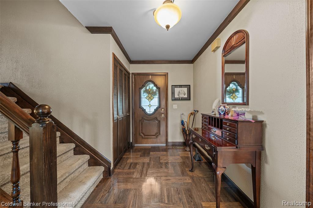 5075 Bayside Drive, Troy, MI 48098 — Photo 5