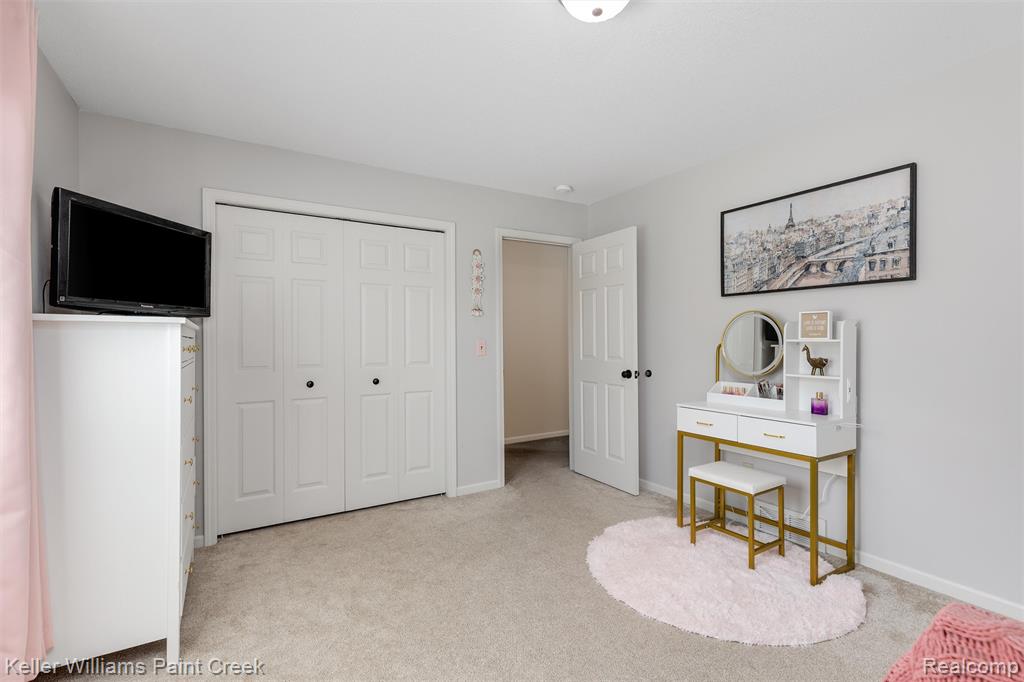 7537 Waterfall Drive, Grand Blanc, MI 48439 — Photo 15