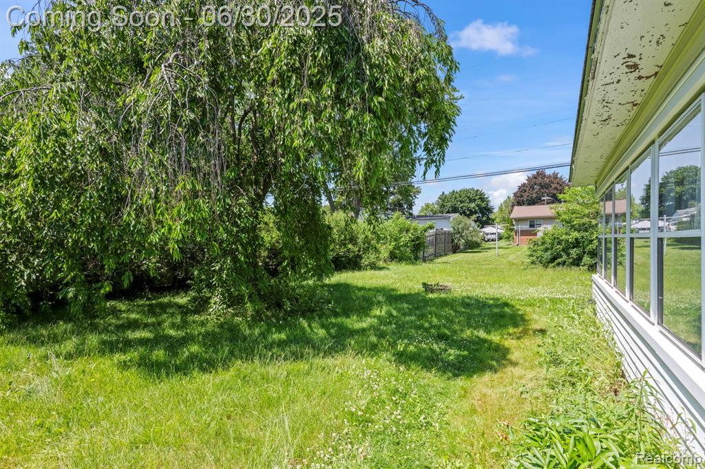 5135 Durwood Drive, Swartz Creek, MI 48473 — Photo 7