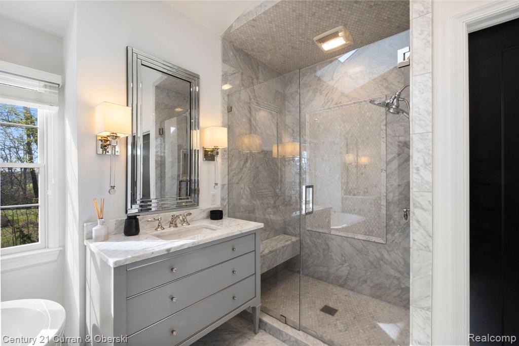 45471 TOURNAMENT Drive, Northville, MI 48168 — Photo 46