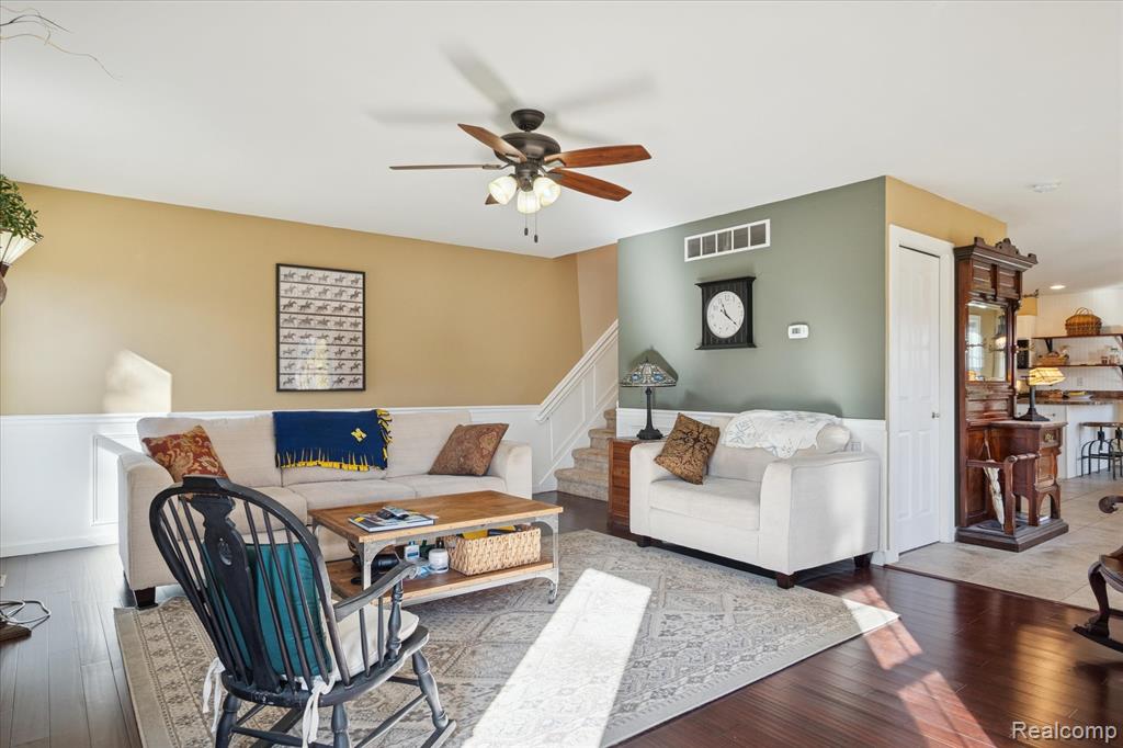 7050 Dibrova Drive, Brighton, MI 48116 — Photo 10