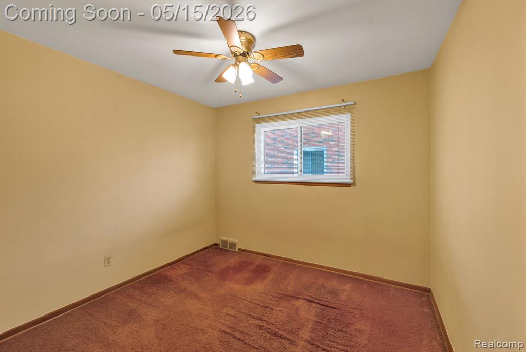 8610 N Evangeline Street, Dearborn Heights, MI 48127 — Photo 33