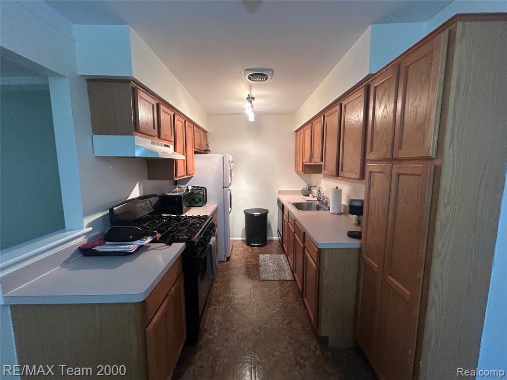 44455 SAVERY DR., Canton, MI 48187 — Photo 10