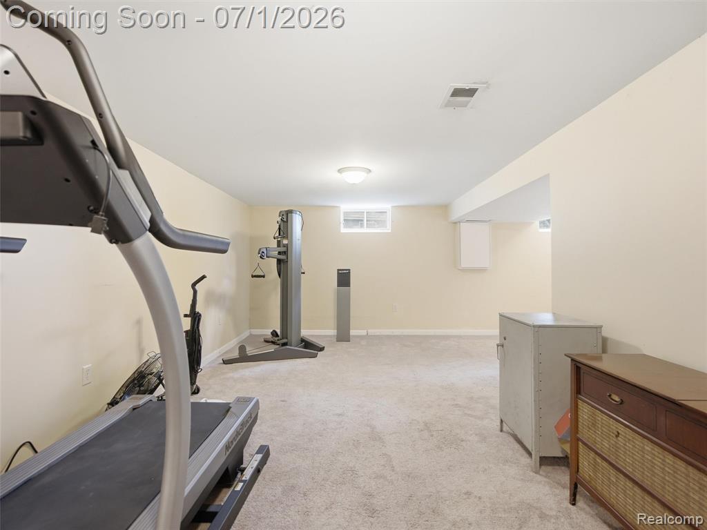 6195 Lake Forest Drive, Grand Blanc, MI 48439 — Photo 29