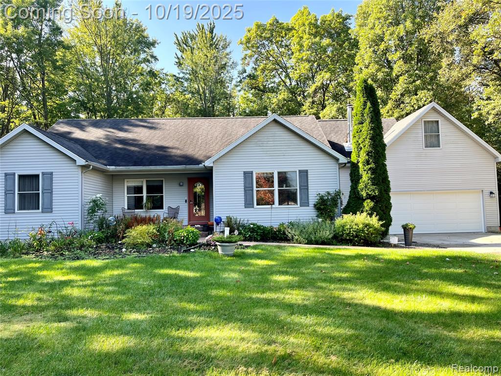 8259 Roosevelt Avenue, Mount Morris, MI 48458 — front exterior