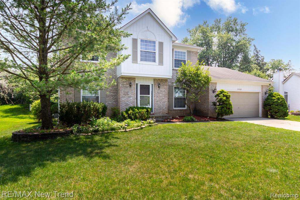 25935 Junction, Novi, MI — Photo 2
