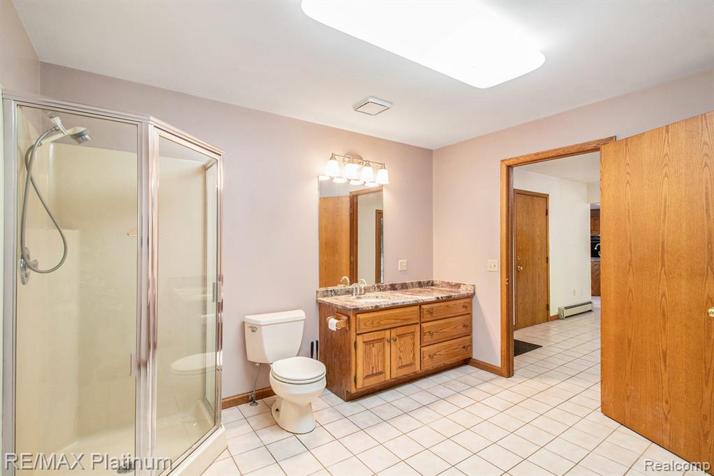 4352 Fenton Road, Hartland, MI 48353 — Photo 17
