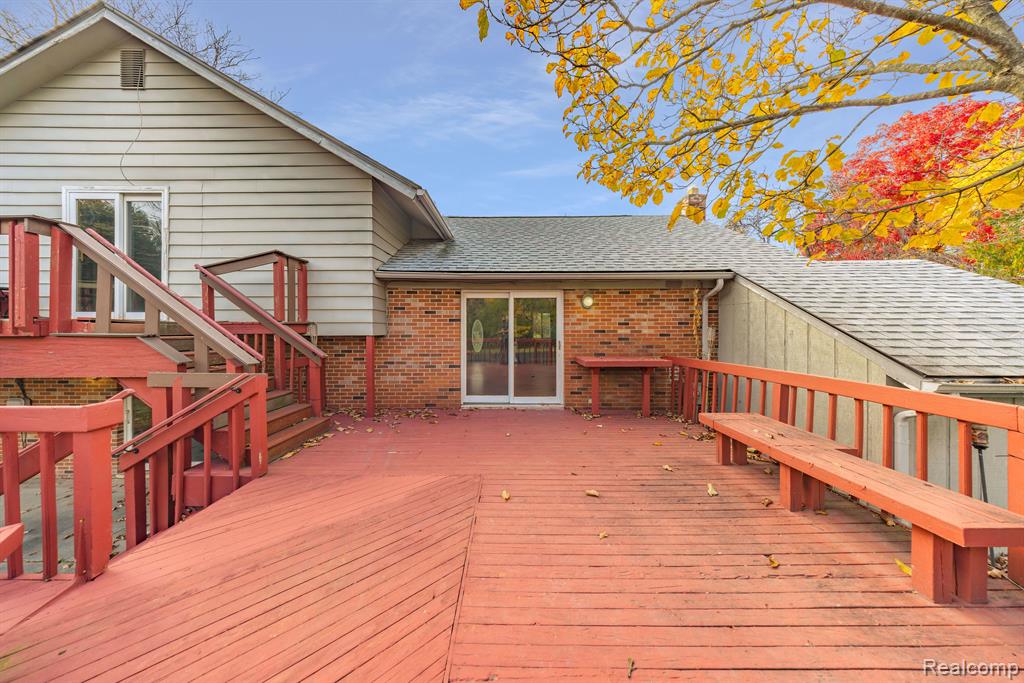 5731 FARMINGTON Road, West Bloomfield, MI — Photo 44