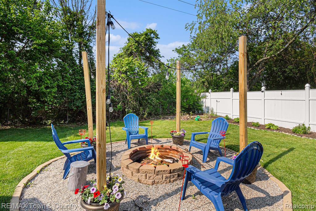 813 Birchwood Drive, Flushing, MI 48433 — Photo 41