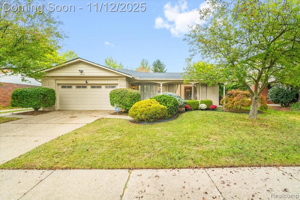 14898 Old Town Drive, Riverview, MI 48193 — front exterior