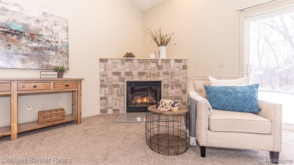 13541 CHRISTINA Lane, Belleville, MI 48111 — Photo 11