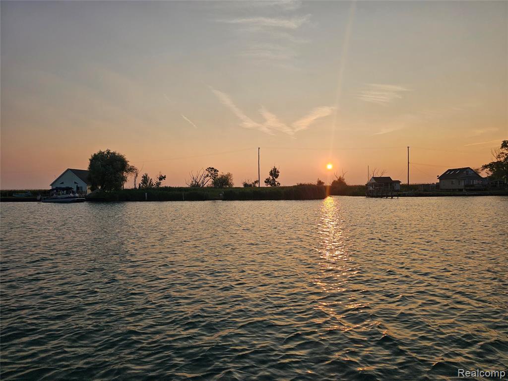 8350 Sni Bora, Clay, MI 48001 — Photo 15