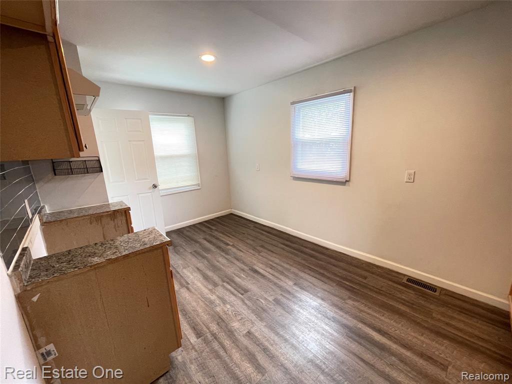1520 S Beatrice Street, Detroit, MI 48217 — Photo 6
