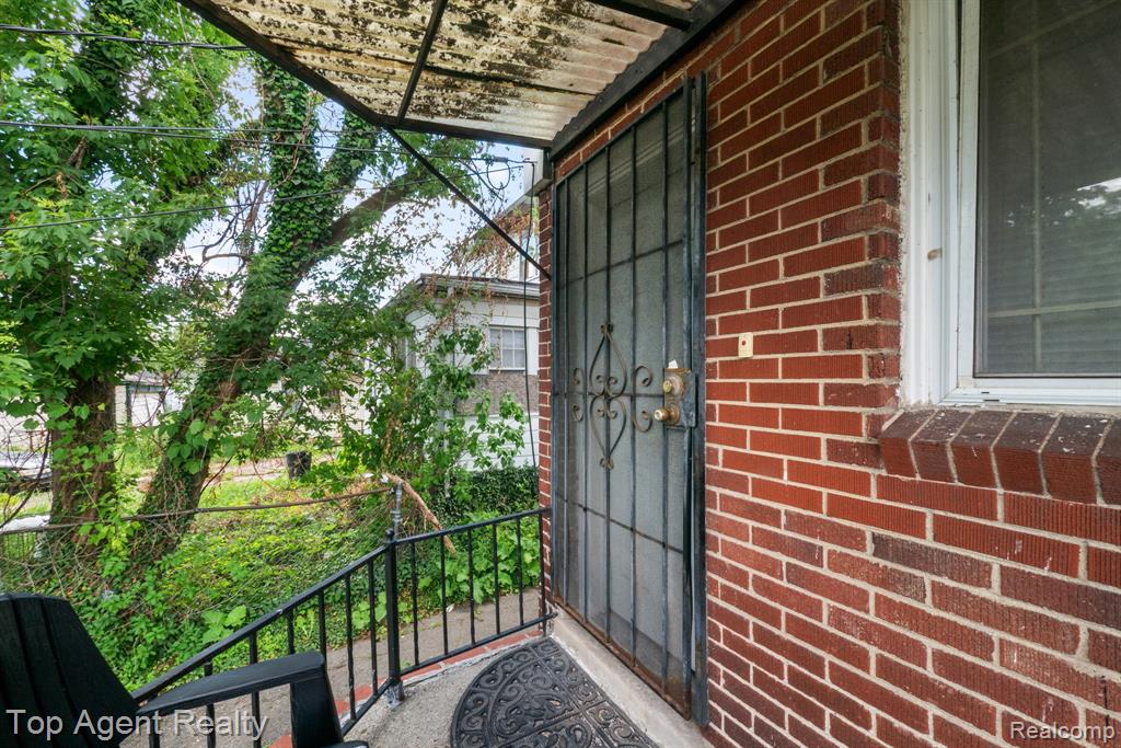 3958 Buckingham Avenue, Detroit, MI 48224 — Photo 6