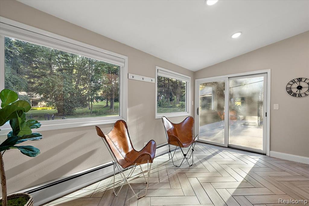 4521 Coachmaker Drive, Bloomfield Hills, MI 48302 — Photo 14