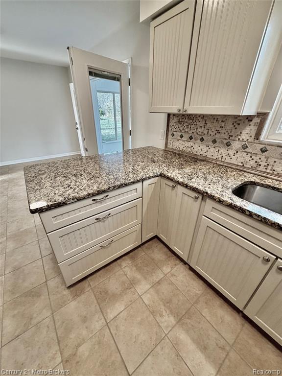 5221 Capri Lane, Flint, MI 48507 — Photo 15