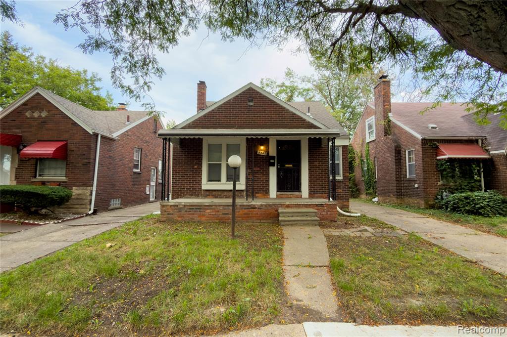 8342 Roselawn Street, Detroit, MI 48204