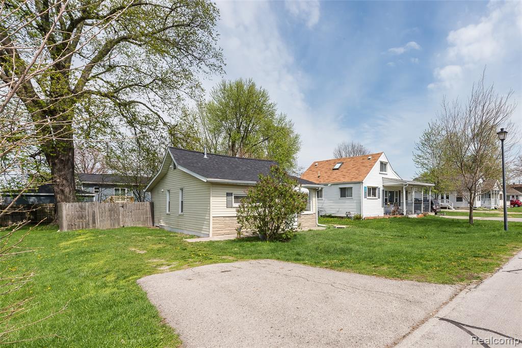 3245 6th Street, Monroe, MI 48162 — Photo 10