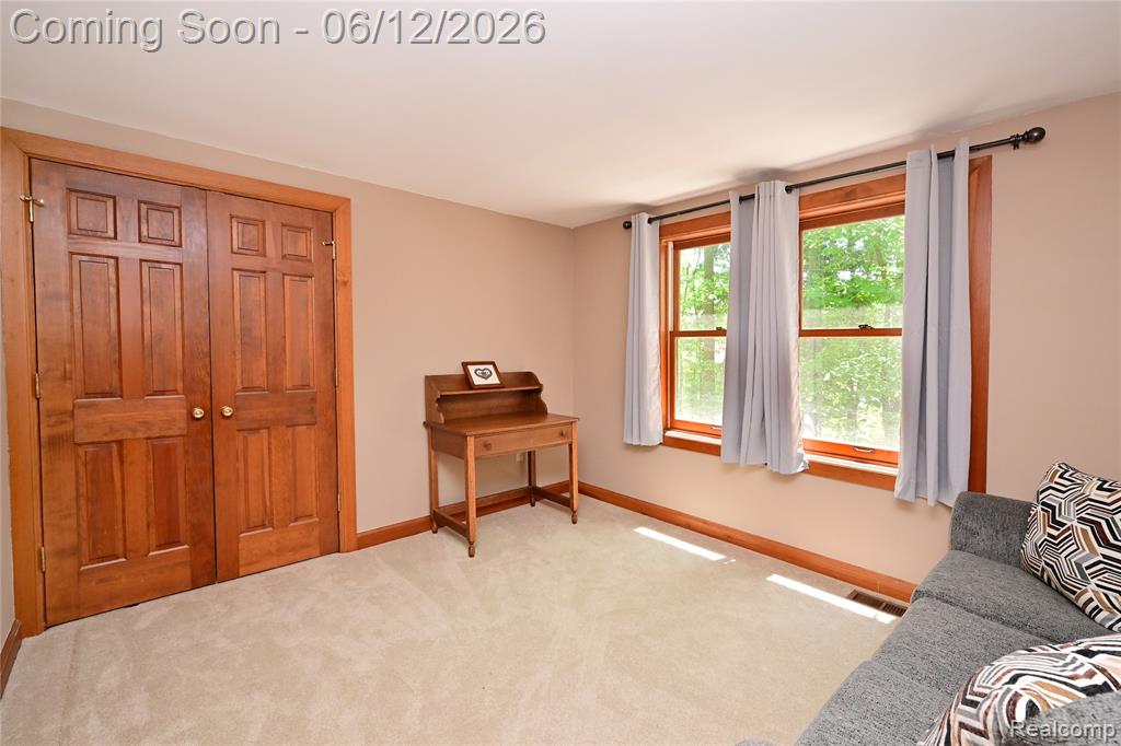 5684 Sussex Court, Troy, MI 48098 — Photo 31
