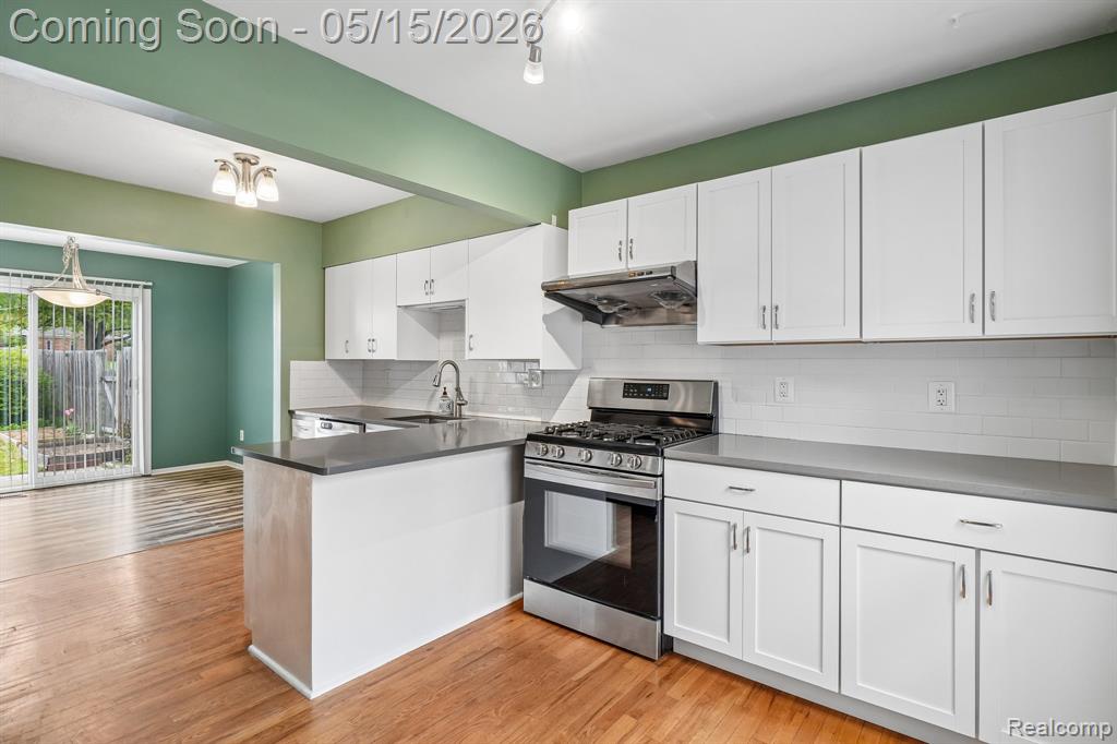 44 Stratford Lane, Rochester Hills, MI 48309 — Photo 10