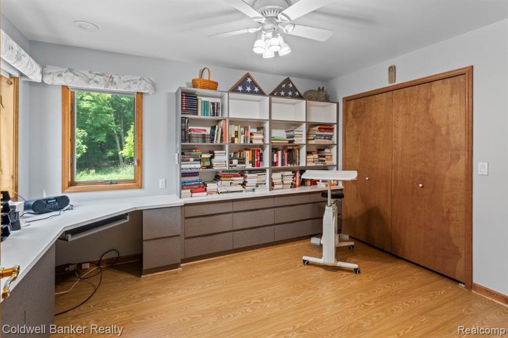 8027 EMERALD Lane W, Westland, MI — Photo 20