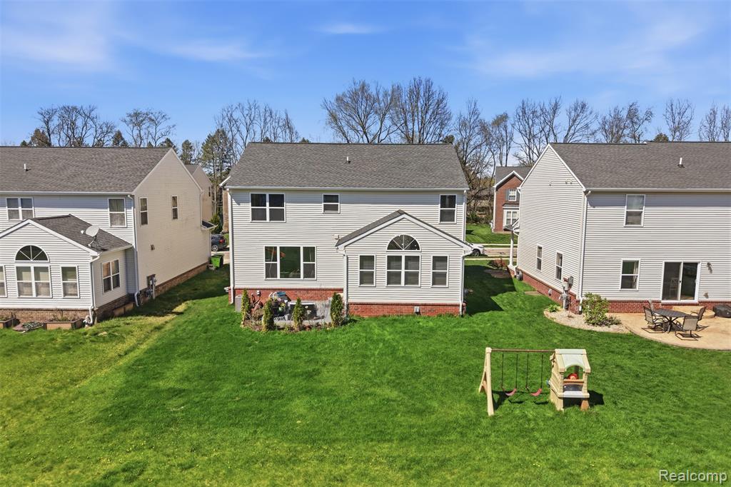 59625 Twin Pines Drive, New Hudson, MI 48165 — Photo 45