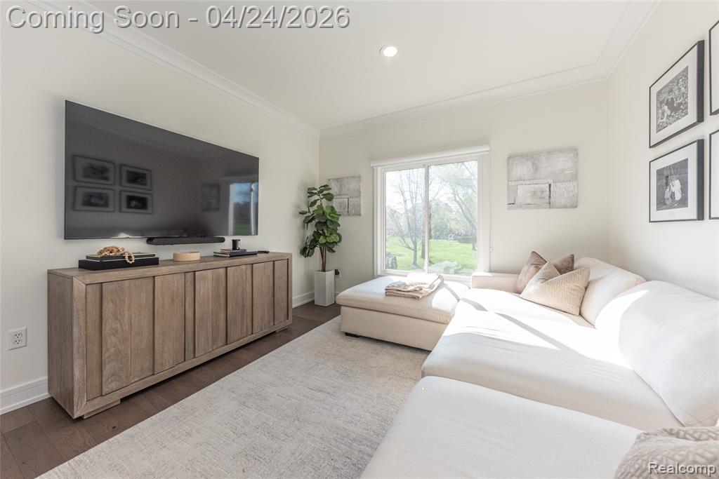 45711 Bristol Circle, Novi, MI 48377 — Photo 27