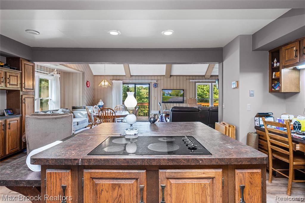 4622 Fleck Drive, Hartland, MI 48430 — Photo 23