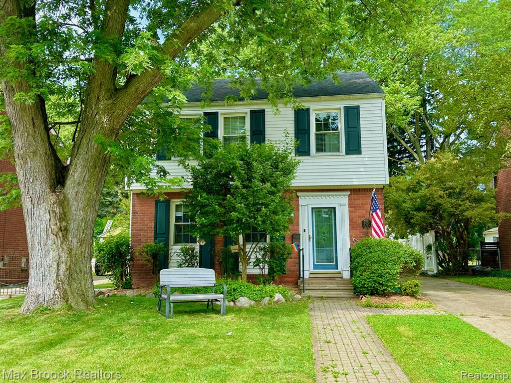 905 N Wilson Avenue, Royal Oak, MI 48067 — Photo 2