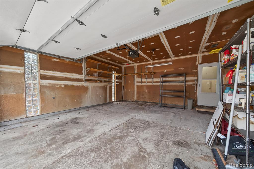 45145 9 Mile Road, Northville, MI 48167 — Photo 35