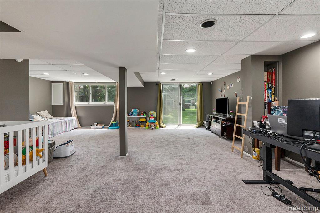 4077 JUSTIN Court, Bloomfield Hills, MI 48302 — Photo 19